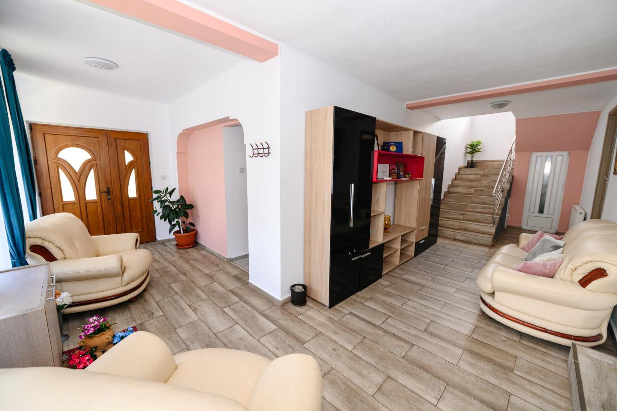 Casa Alex Calimanesti Hotel Eksteriør billede