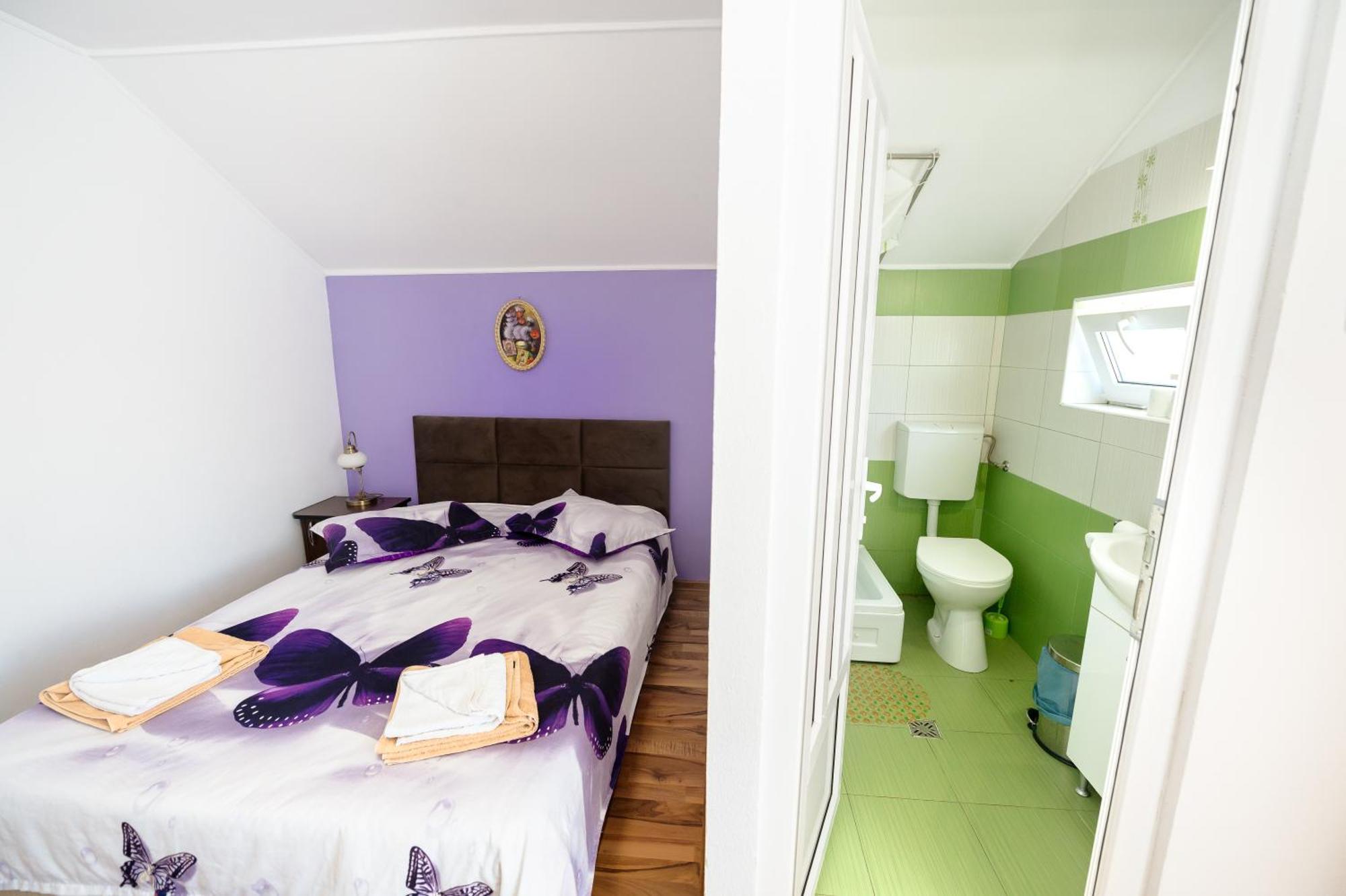 Casa Alex Calimanesti Hotel Eksteriør billede