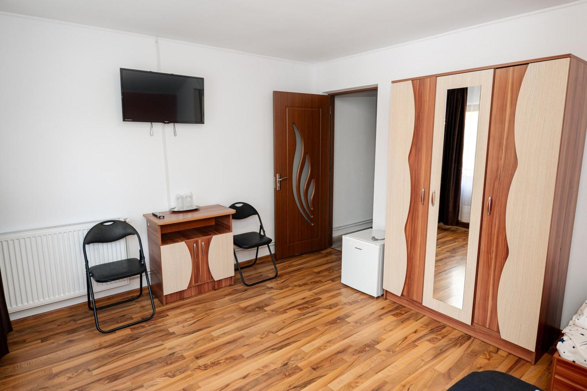 Casa Alex Calimanesti Hotel Eksteriør billede